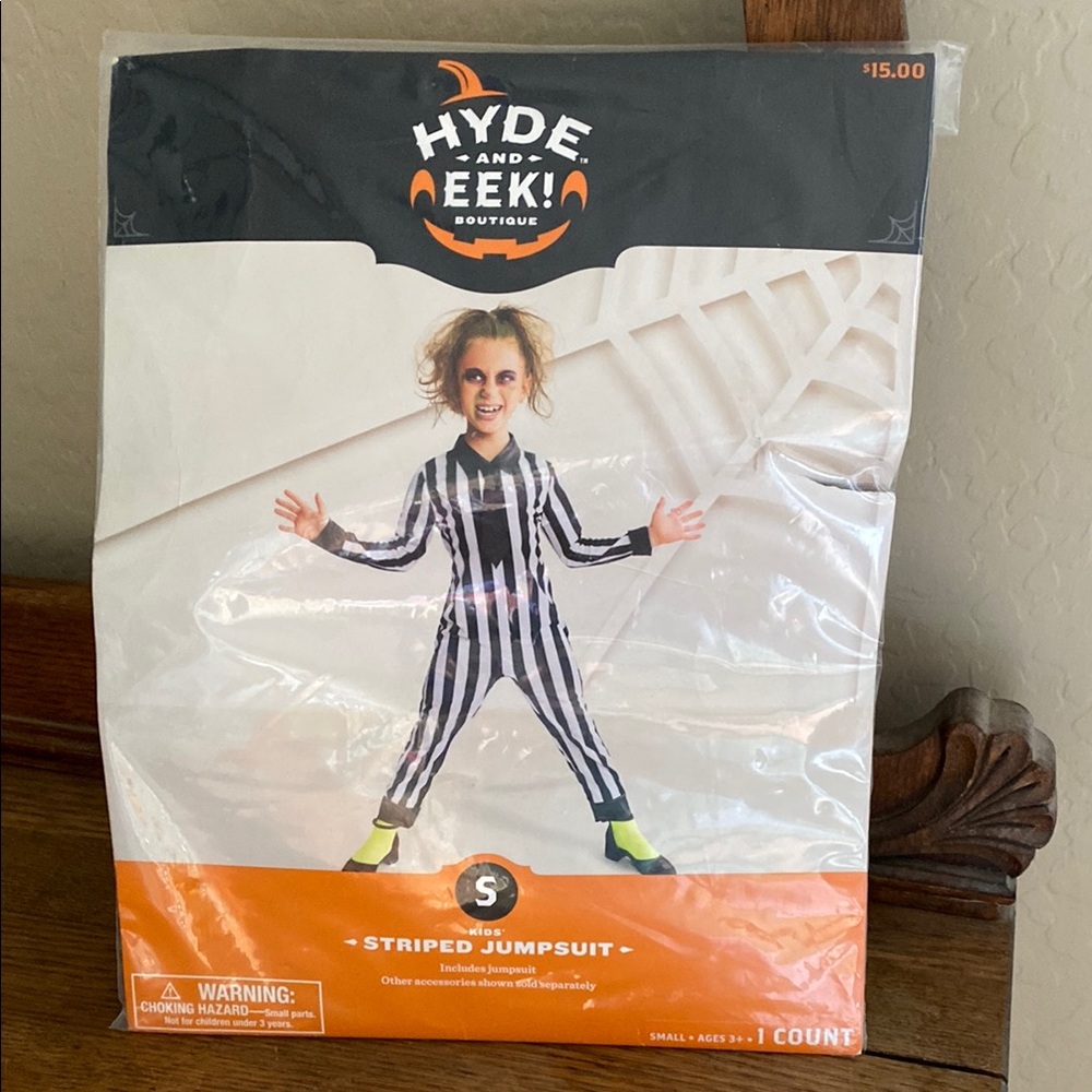 Beetle juice jumpsuit- kids small